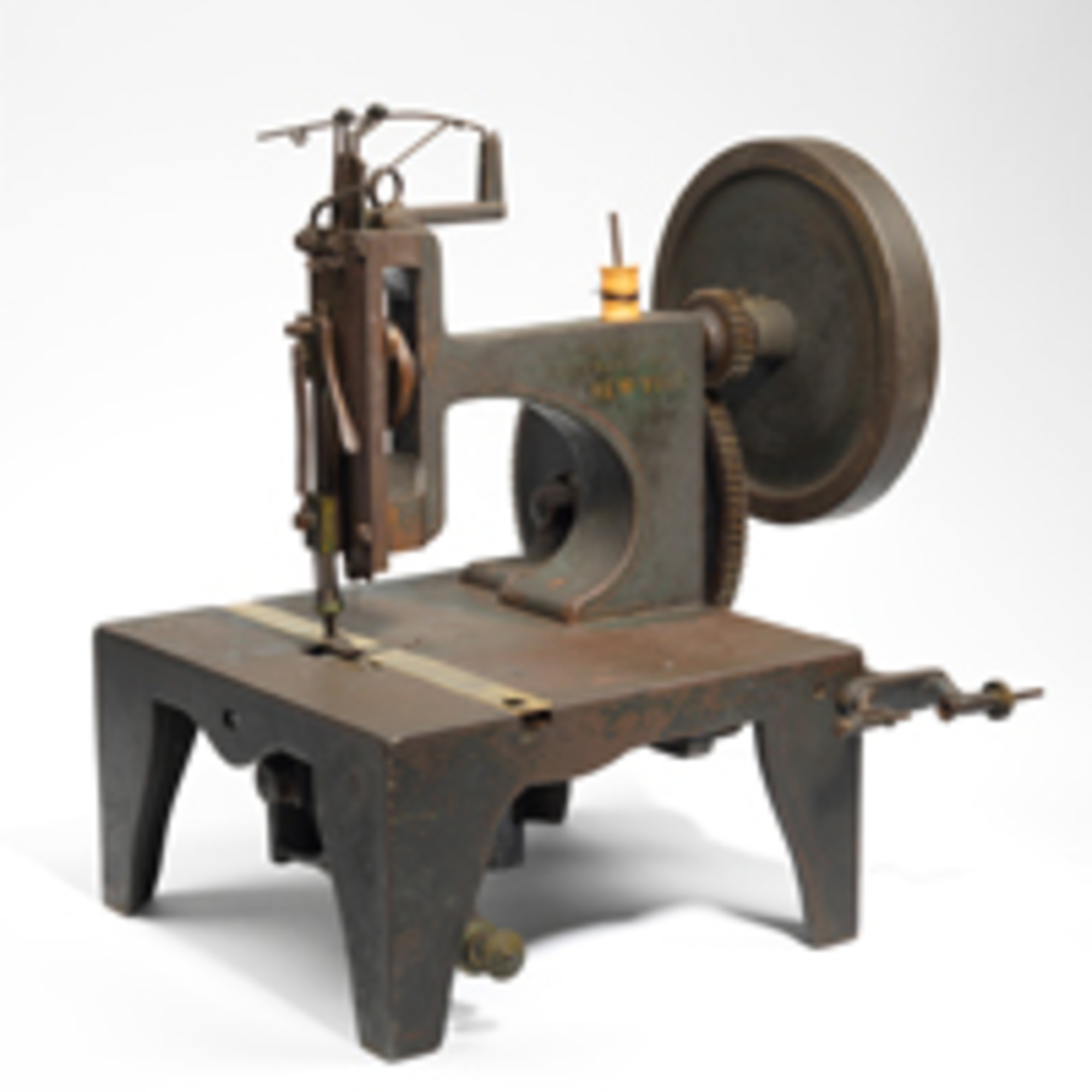 Singer Treadle Style Sewing Machine - UTSA Institute Of Texan Cultures